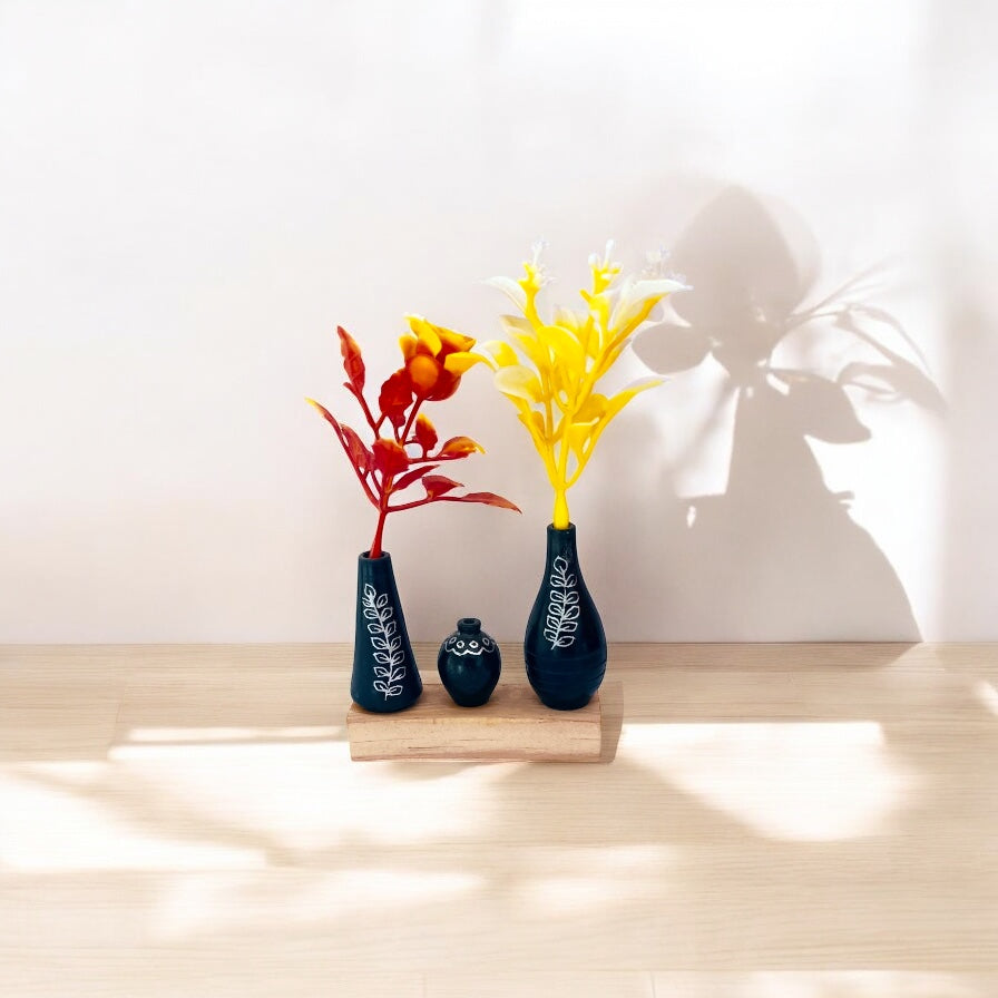 Black Pottery Miniature Vases – Mitti Minis